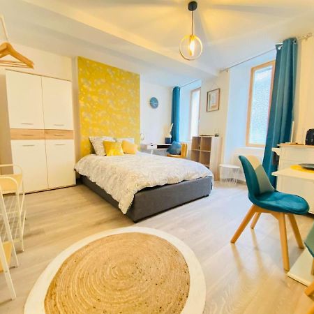 Appartement Chic Laon Bagian luar foto