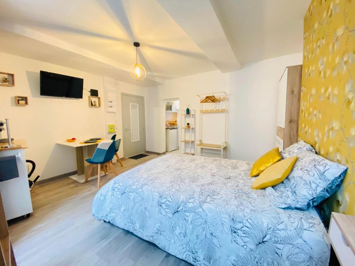 Appartement Chic Laon Bagian luar foto